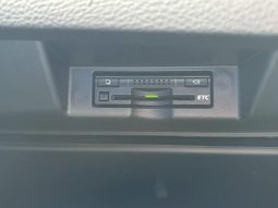 Toyota Harrier Elegance 2015 full