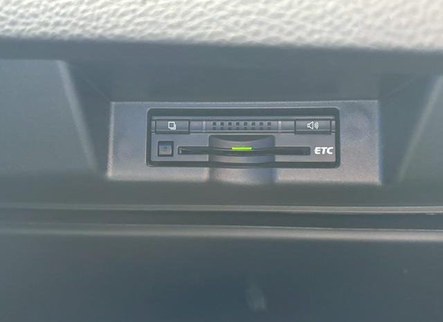 Toyota Harrier Elegance 2015 full