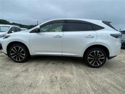 Toyota Harrier Elegance 2015 full