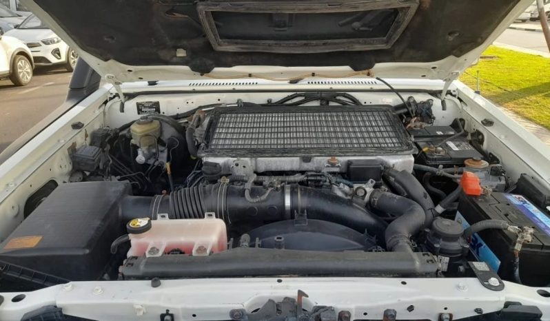 Toyota Land Cruiser Pick Up  4.5 V8 1VD 2016 full