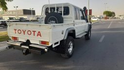 Toyota Land Cruiser Pick Up  4.5 V8 1VD 2016 full