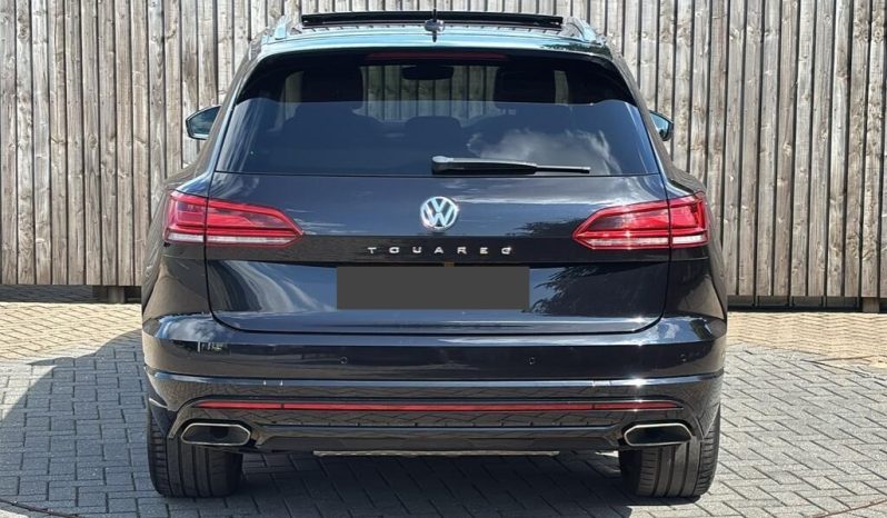 Volkswagen Touareg 3.0 TSI V6 R-Line 2019 full