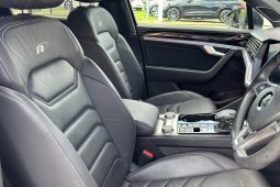 Volkswagen Touareg 3.0 TSI V6 R-Line 2019 full