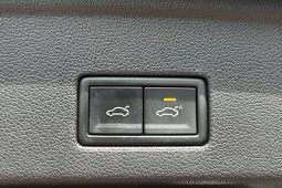 Volkswagen Touareg 3.0 TSI V6 R-Line 2019 full