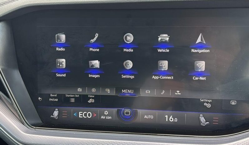 Volkswagen Touareg 3.0 TSI V6 R-Line 2019 full