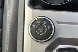 Volkswagen Touareg 3.0 TSI V6 R-Line 2019 full