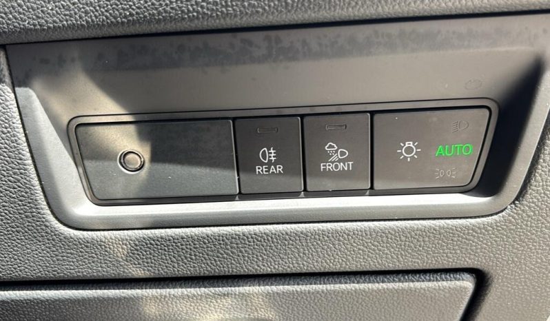 Volkswagen Touareg 3.0 TSI V6 R-Line 2019 full