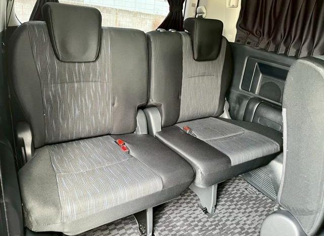 Toyota Noah SI 2012 full