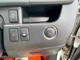 Toyota Noah SI 2012 full