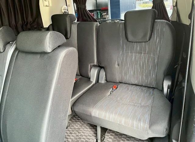 Toyota Noah SI 2012 full