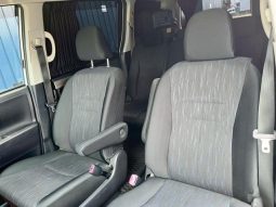 Toyota Noah SI 2012 full
