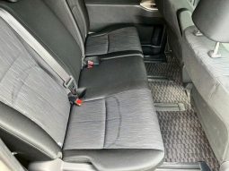 Toyota Noah SI 2012 full