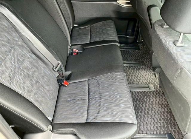 Toyota Noah SI 2012 full