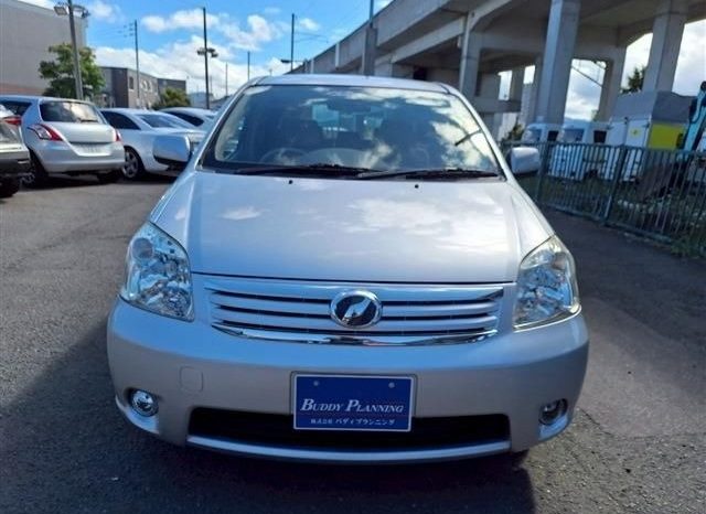 Toyota Raum 1.5 4WD 2011 full