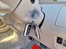 Toyota Raum 1.5 4WD 2011 full