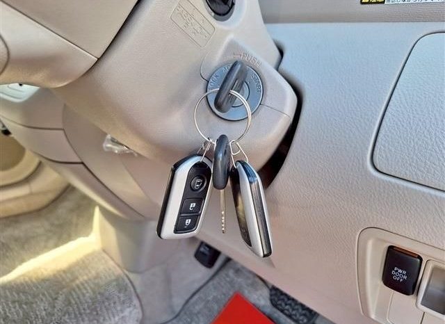 Toyota Raum 1.5 4WD 2011 full