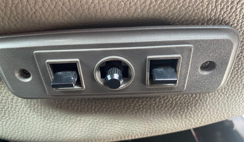 Chevrolet Express 3500 4×4 2016 full