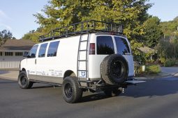 Chevrolet Express 3500 4×4 2016 full