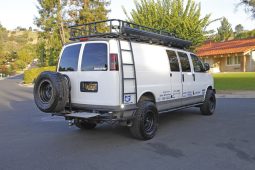 Chevrolet Express 3500 4×4 2016 full