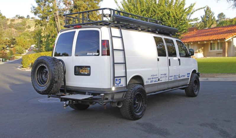 Chevrolet Express 3500 4×4 2016 full