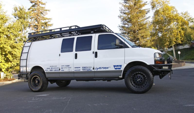 Chevrolet Express 3500 4×4 2016 full