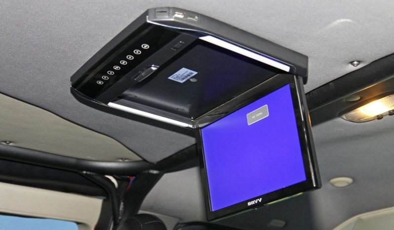 Chevrolet Express 3500 4×4 2016 full