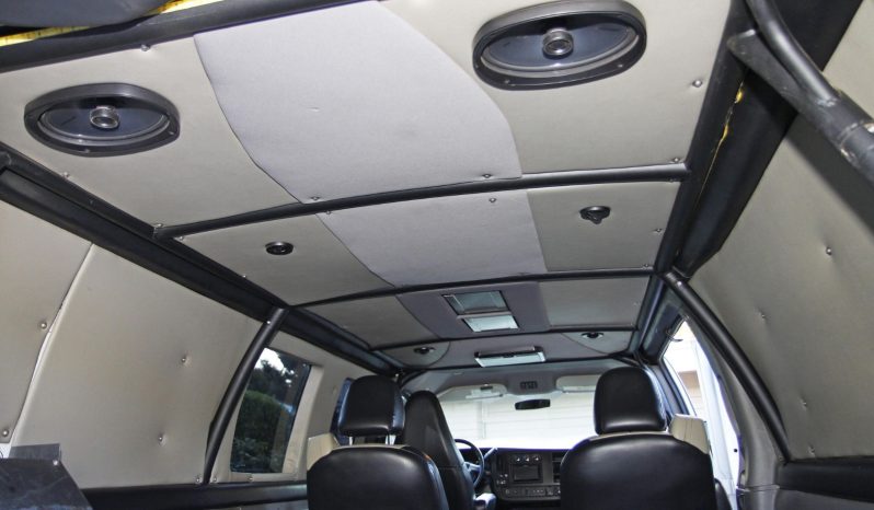 Chevrolet Express 3500 4×4 2016 full