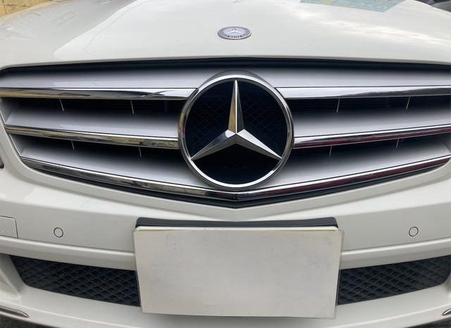Mercedes Benz C-Class C200 CGI 2010 full