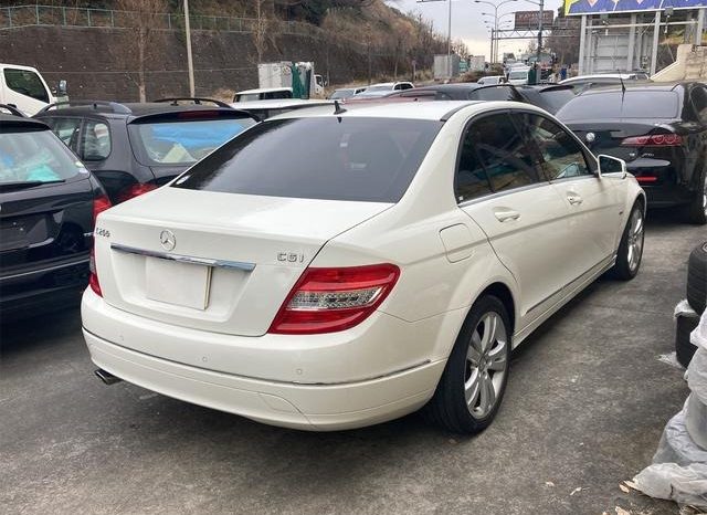 Mercedes Benz C-Class C200 CGI 2010 full