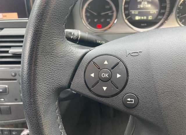 Mercedes Benz C-Class C200 CGI 2010 full