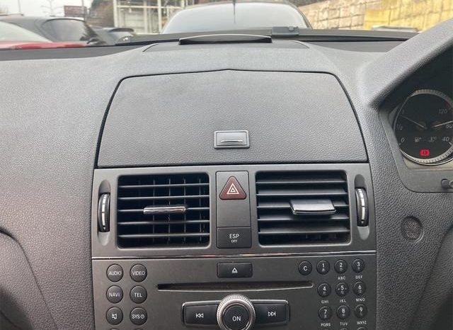 Mercedes Benz C-Class C200 CGI 2010 full