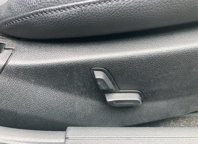 Mercedes Benz C-Class C200 CGI 2010 full