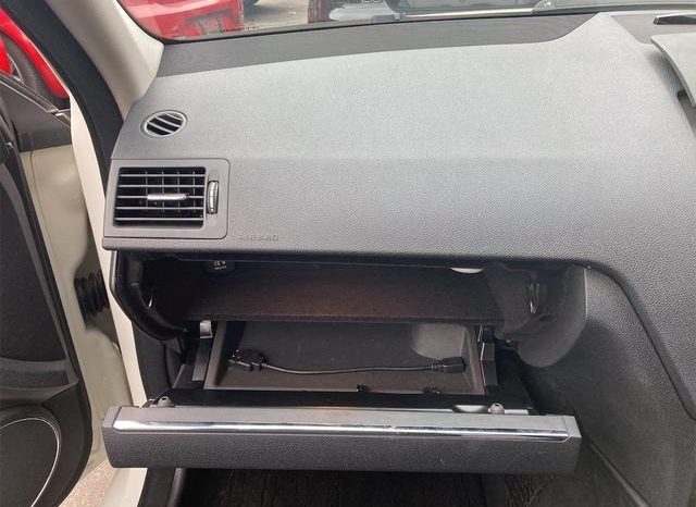 Mercedes Benz C-Class C200 CGI 2010 full