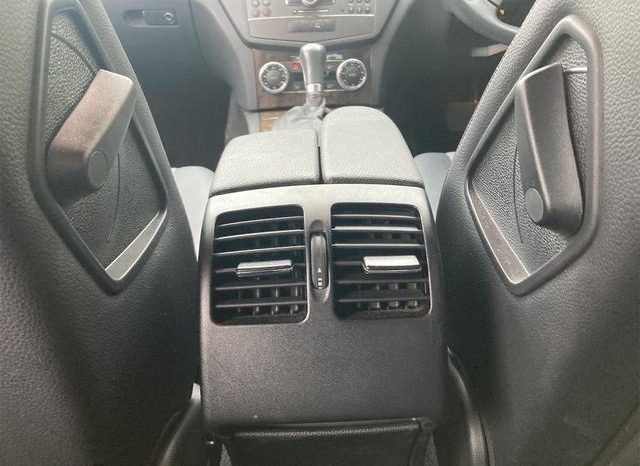 Mercedes Benz C-Class C200 CGI 2010 full