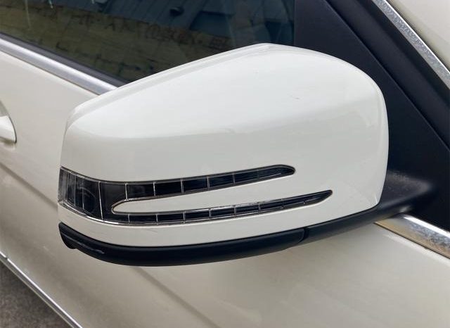 Mercedes Benz C-Class C200 CGI 2010 full