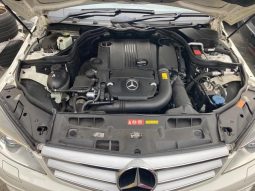 Mercedes Benz C-Class C200 CGI 2010 full