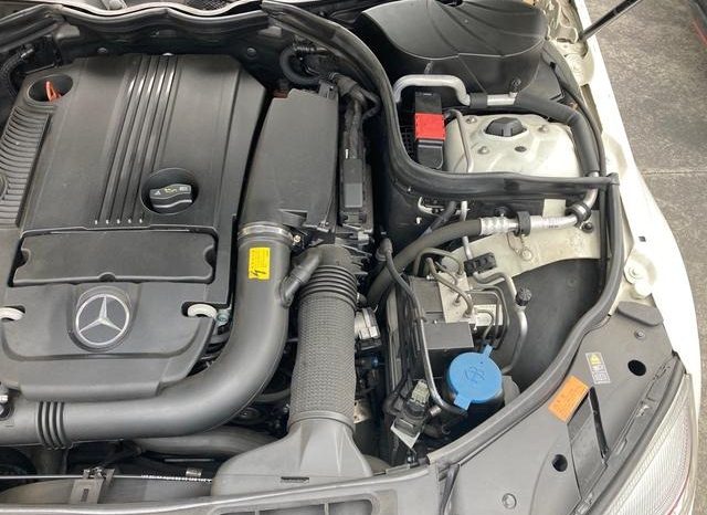 Mercedes Benz C-Class C200 CGI 2010 full