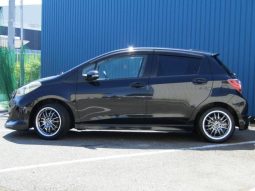 Toyota Vitz RS 2011 full