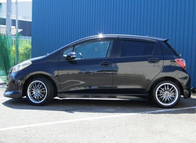 Toyota Vitz RS 2011 full