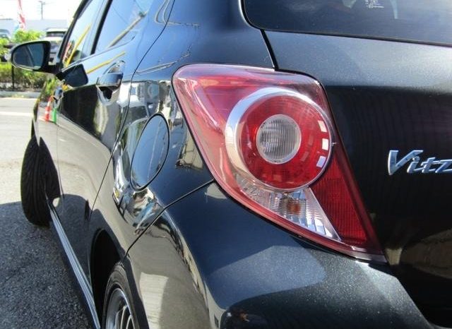 Toyota Vitz RS 2011 full