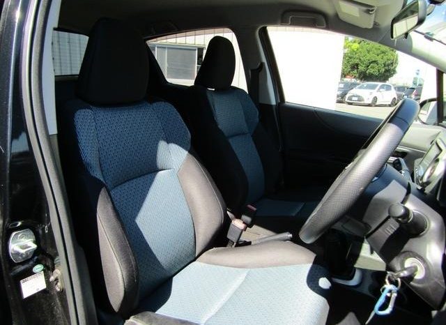 Toyota Vitz RS 2011 full