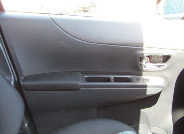 Toyota Vitz RS 2011 full