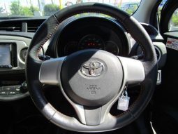 Toyota Vitz RS 2011 full