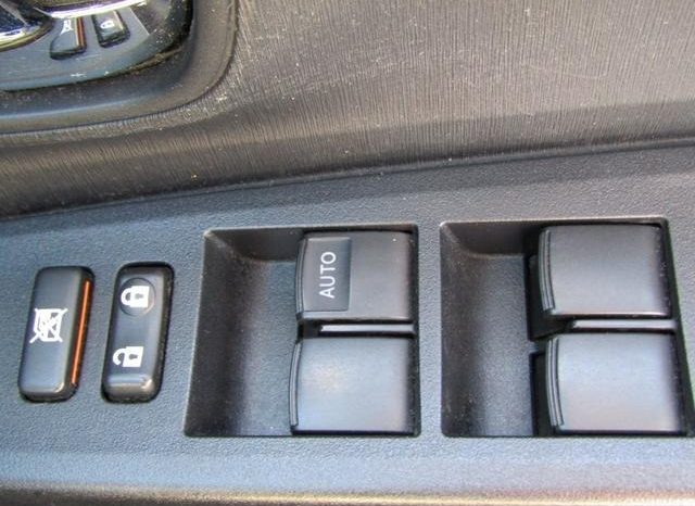 Toyota Vitz RS 2011 full