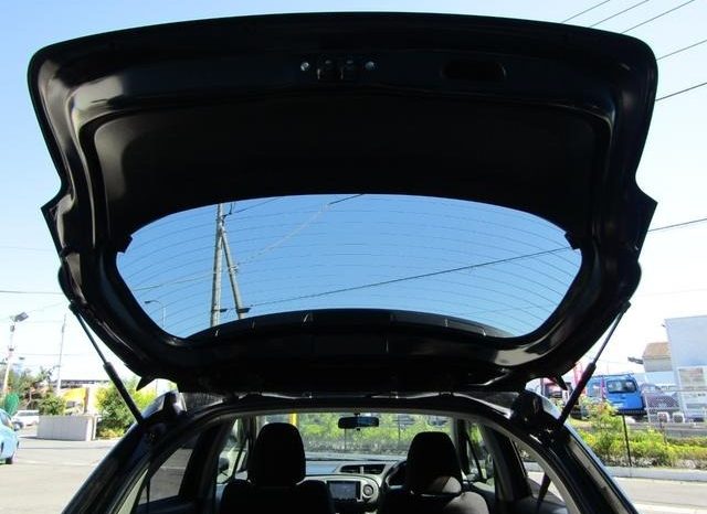 Toyota Vitz RS 2011 full