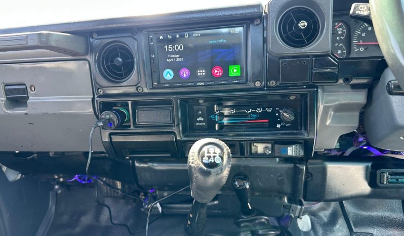 Toyota Land Cruiser 70-series 1999 full