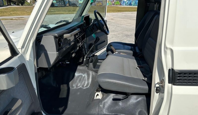 Toyota Land Cruiser 70-series 1999 full