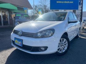 Volkswagen Golf TSI TRENDLINE 2011