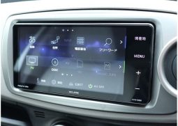 Toyota Vitz Jewela Smart Stop Package 2011 full