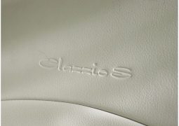 Toyota Vitz Jewela Smart Stop Package 2011 full